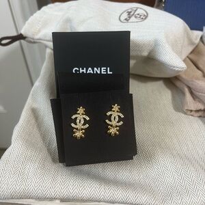 Brand new giftable Gold Chanel CC Drop Burst Earrings